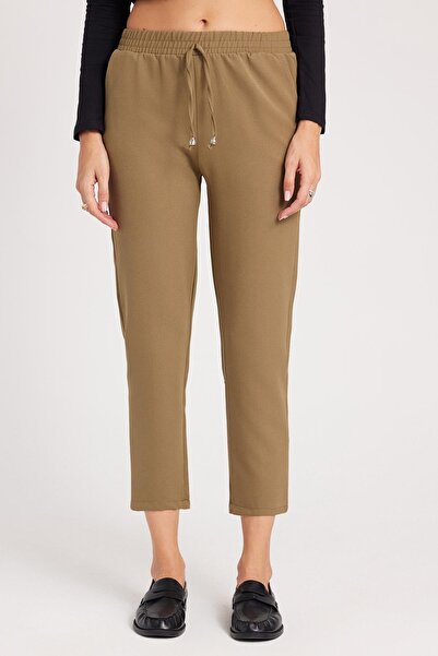 Tudors Women's Relax Fit Comfortable Cut High Waist Narrow Leg Elastic Waist Lace-Up Khaki Trousers