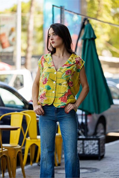 Miss Boheme سترة كتان بأزرار باللون الأخضر