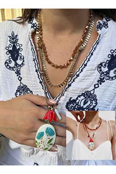 BE Curio&Co Boncuklu-Yaprak Gold-Oval Çiçek Marka Kolye