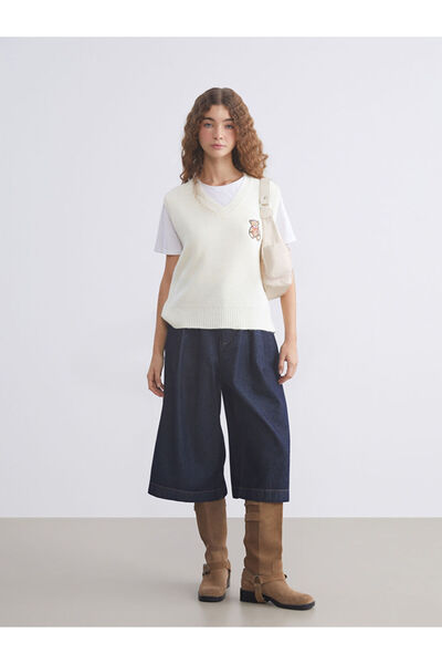 LC Waikiki Sparkling Choices from Shining Store | V-Neck Bear Embroidered Women's Knitwear Sweater