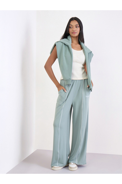 Styli Green Wide Leg Joggers with Piping Detail