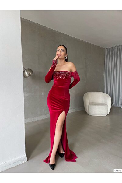 zoezoe Straplez Yaka Uzun Kollu Taşlı Yırtmaçlı Uzun Boy Kadife Abiye Elbise