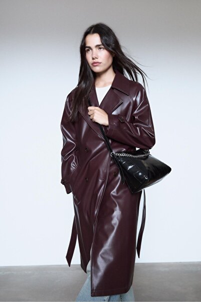 Stradivarius Mock croc crossbody bag with chain