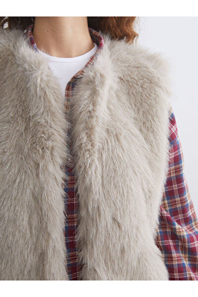 LC Waikiki Sparkling Choices from Shining Store | Crew Neck Women's Fur Vest