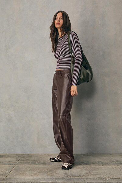 Stradivarius Düz kesim dokulu suni deri pantolon