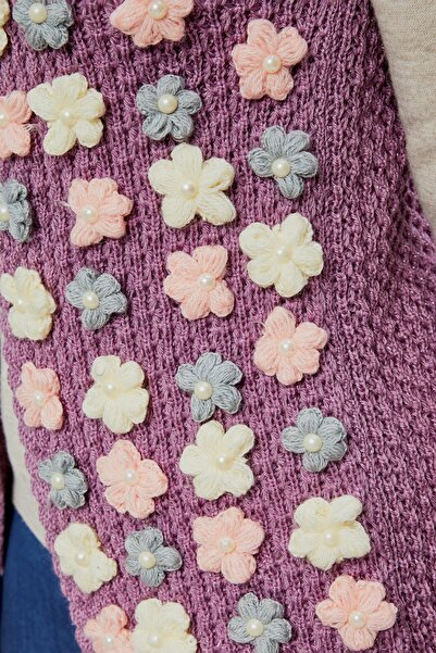 Jinx Wear Fashion Middle-Aged Women's Special Design Pearl-Colored Daisy Floral Mother Vest