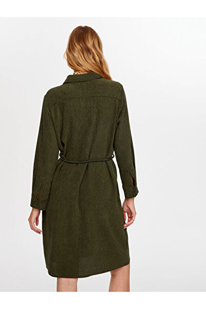 Faik Sönmez Φόρεμα από σενίλ με ζώνη W26ELB023