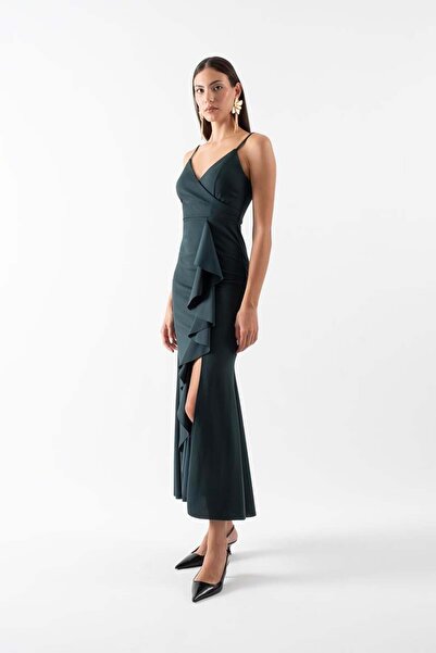 Spazio Amulia İnce Askılı Önü Fırfırlı Uzun Abiye Elbise ZÜMRÜT