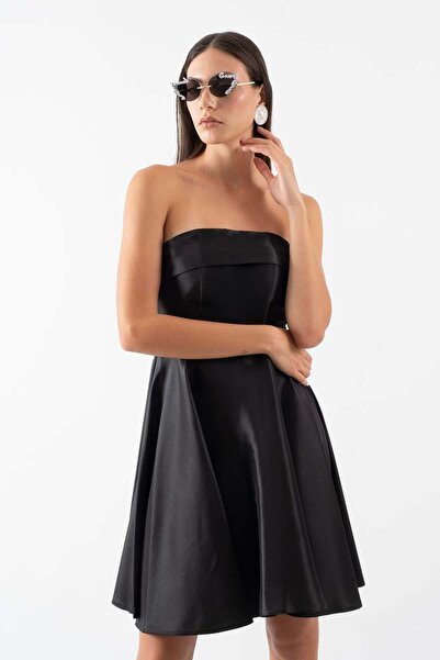 Spazio İvona Straplez Yaka Mini Abiye Elbise SİYAH