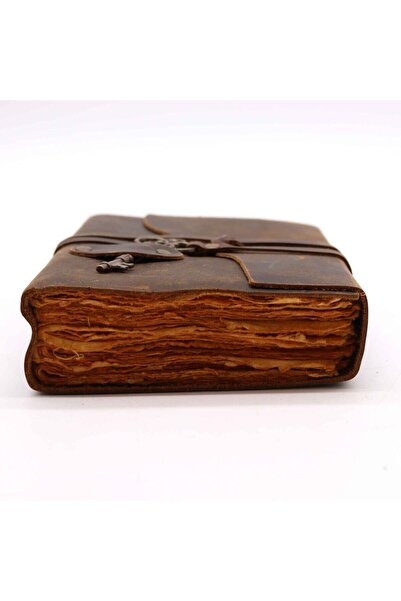 OEM Vintage Leather Journal with Key | Handmade | 18 x 13 cm