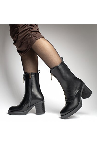 Modlet.ro Women's black short boots with zipper and block heel MOD12347