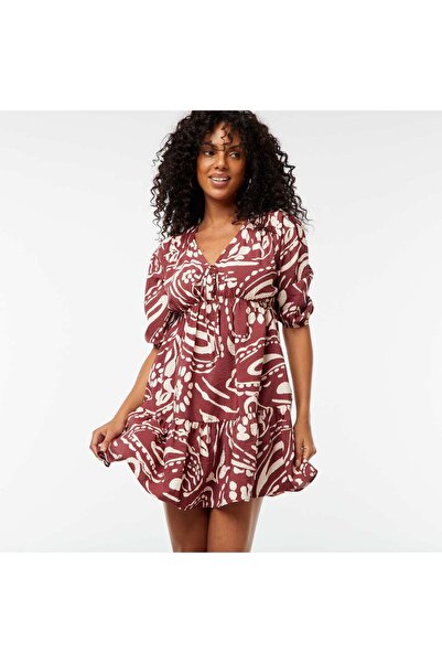 KIABI Short patterned dress with 3/4 length sleeves RED