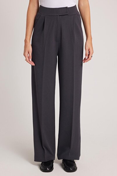 Tudors Kadın Regular Fit Klasik Kesim Cırt Kapamalı Geniş Paça Antrasit Pantolon