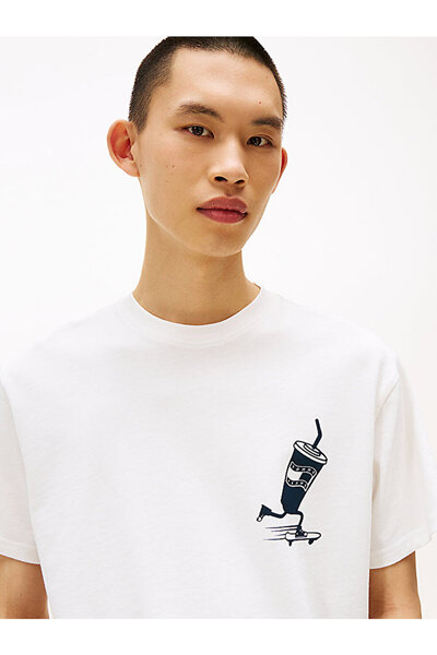 Tommy Hilfiger Men's Tjm Relax Skater Backprint T-Shirt