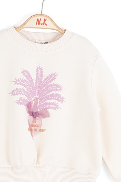 NK Peacock Girl Sweat Cream