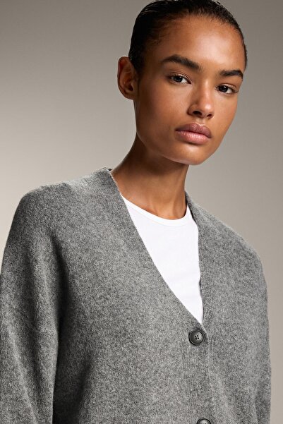 Oysho Soft knit button cardigan