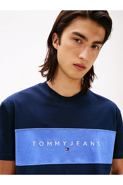 Tommy Hilfiger Men's Tjm Regular Linear T-Shirt