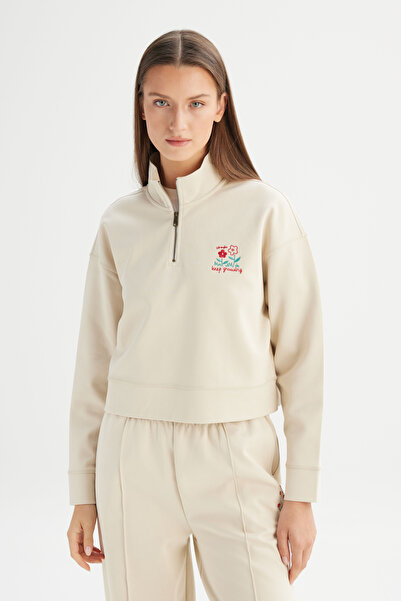 WRANGLER Regular Fit Normal Kesim Fermuar Yaka Detaylı Bej Sweatshirt