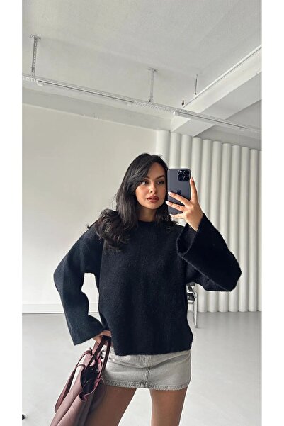 Piedra Black Crew Neck Soft Yarn Wide Sleeve Detailed Knitwear Sweater