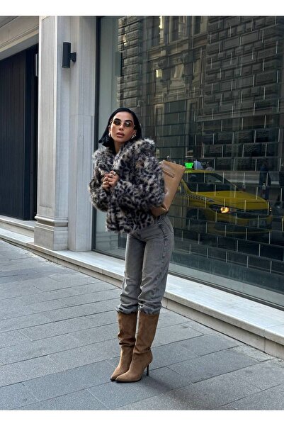 Auralis Studio معطف من الفرو الصناعي بنقشة الفهد - FW25