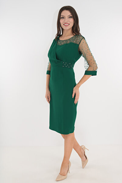 cupper Κομψό πράσινο φόρεμα με μανίκια από πλέγμα και στρας