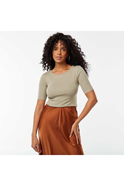 KIABI Basic T-shirt with short sleeves. GREEN