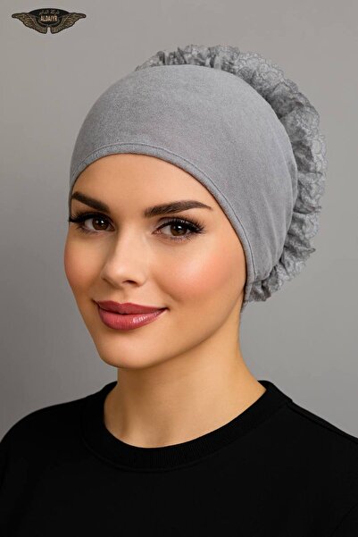 ALADİYAR Ruffled Bonnet