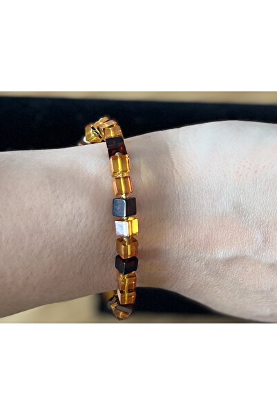 KEHRİBAR TUTKUSU Kehri̇bar Bi̇lekli̇k Küp Özel Kesi̇m