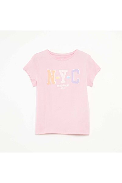 KIABI تي شيرت مطبوع بأكمام قصيرة ورقبة دائرية باللون الوردي