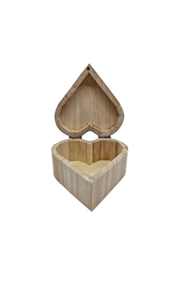 OEM Wooden Heart Chest 8cm X 9.5cm X 5.5cm