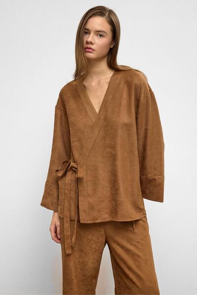 Olcay Κιμονό με διπλό σετ με δέσιμο μπροστά, με εφέ σουέτ KAMEL 9366-TK