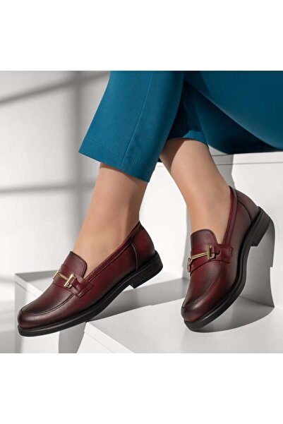 BMoD Pantofi sport de damă din piele bordo cu accesoriu metalic MOD13137