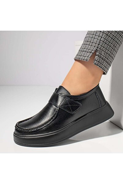 Modlet.ro Women's black leather low-sole casual shoes MOD12285