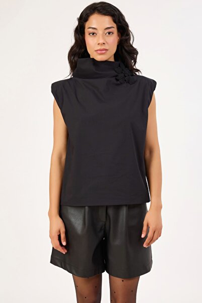 FEVER Broş çicekli dik yaka poplin bluz