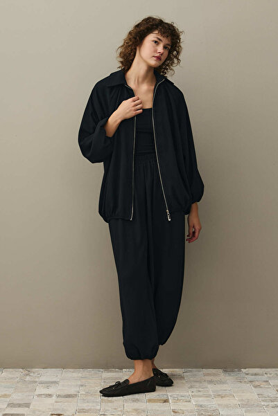 Fahhar Flowy Shalwar Suit Black