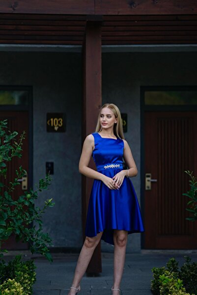 BAHARYAMAÇLI KADIN SAKS MAVİ AMOR ÖNÜ KISA ARKASI UZUN ABİYE ELBİSE