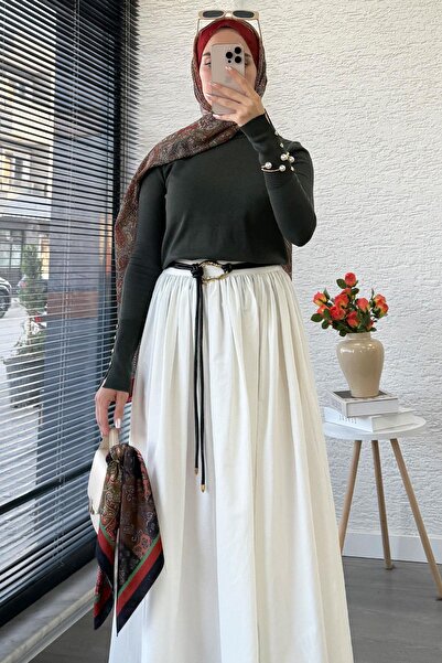 MELEK ARAZ Pulover scurt din tricot mercerizat cu detaliu cu nasturi pe mânec...