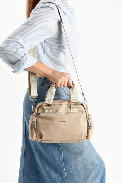 Çanta Trend Geantă de mână/crossbody pentru femei MEGA POLO Lisbon din piele