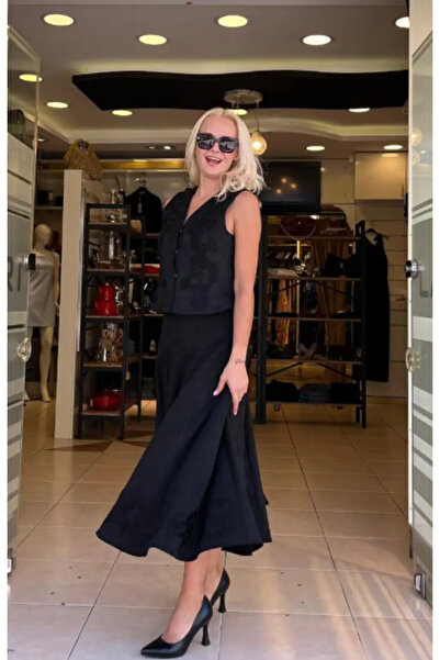 Unique Embroidered Detail Suede Skirt