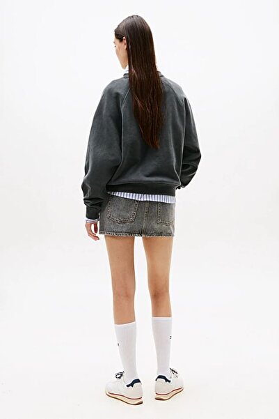 Tommy Hilfiger Kadın Boxy Fit Leopar Desenli Aplike Logolu Sweatshirt - Siyah