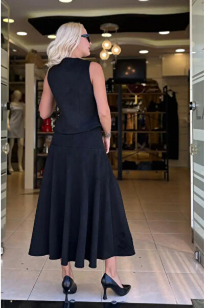 Unique Embroidered Detail Suede Skirt