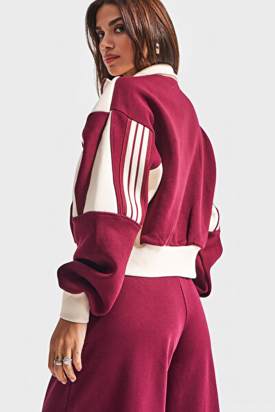 its basic Дамски комплект от две части, състоящ се от горна и долна част, изработен от трикотажна материя в цвят екрю и бордо, размер w5-35