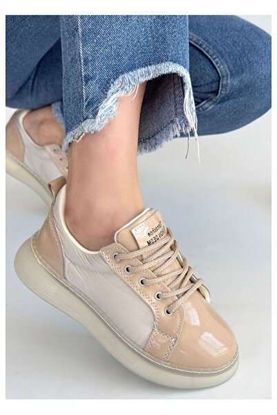 FRESCO SCARFS Beige Patent Leather Lace-Up Sneakers 261571