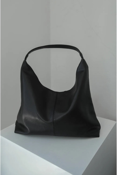 BAGS حقيبة يد وكتف ستيلا باللون الأسود