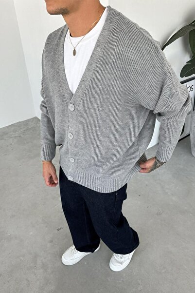 HAFKAGİYİM Gray Buttoned V-Neck Relaxed Knit Cardigan