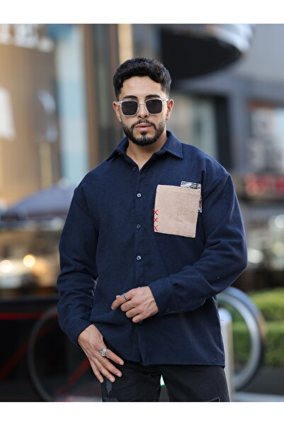 Oyga Чоловіча сорочка з широким кроєм та кишенями з льону