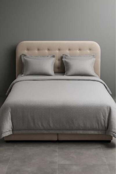 Generic Hotel Touch Bedspread Set - Single and a Half Size with Movable Filling - Gray