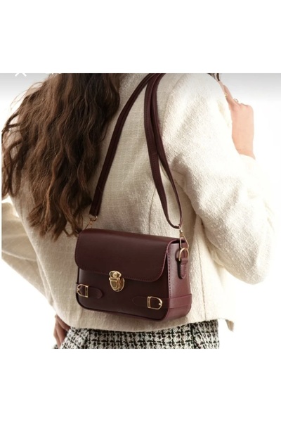 NEŞELİTOKAKIRTASİYE Bordo çift kemerli kadın kol çantası 20X13 cm