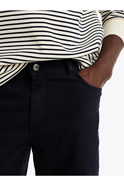 Tommy Hilfiger Men's 1985 Soft Twill Chino Pants