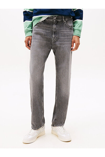 Tommy Hilfiger Men's Sonny Regular Tapered Jeans